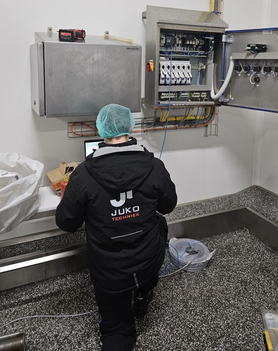 Automatisering verdeelbaan - PLC programmering baconsorteerder
